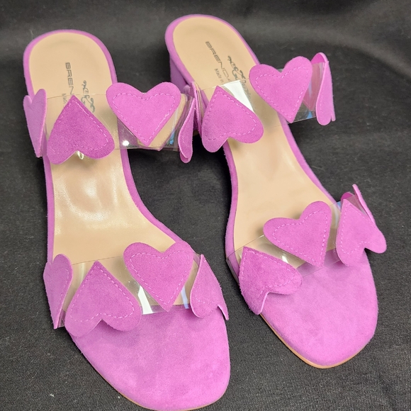 VERY SEXY!! Brenda Zaro Pink Heart Suede Slide Sandals - Picture 8 of 9